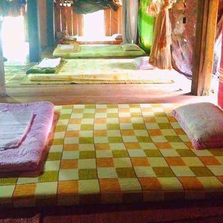 Thon Tha Tay Stilt House Apartment Ха Жианг Екстериор снимка